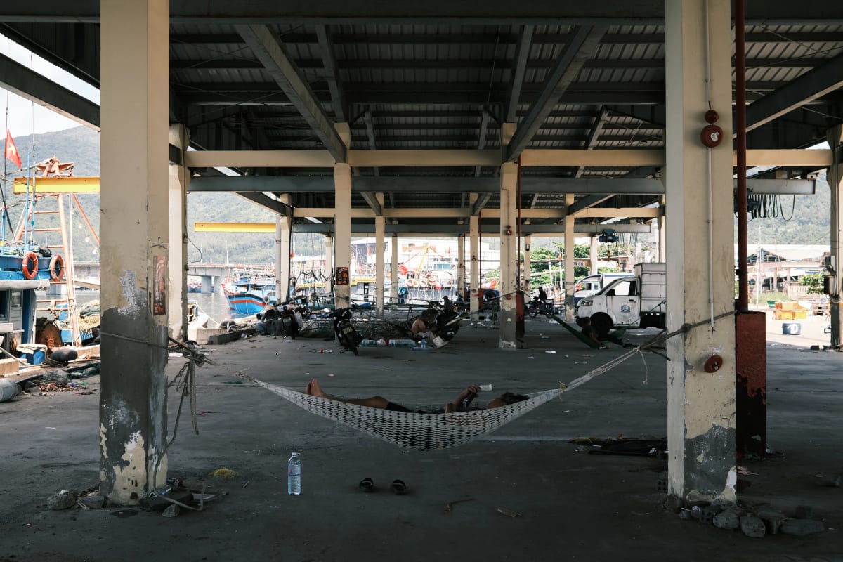 Street photography from Da Nang by Vladislav Danilov
