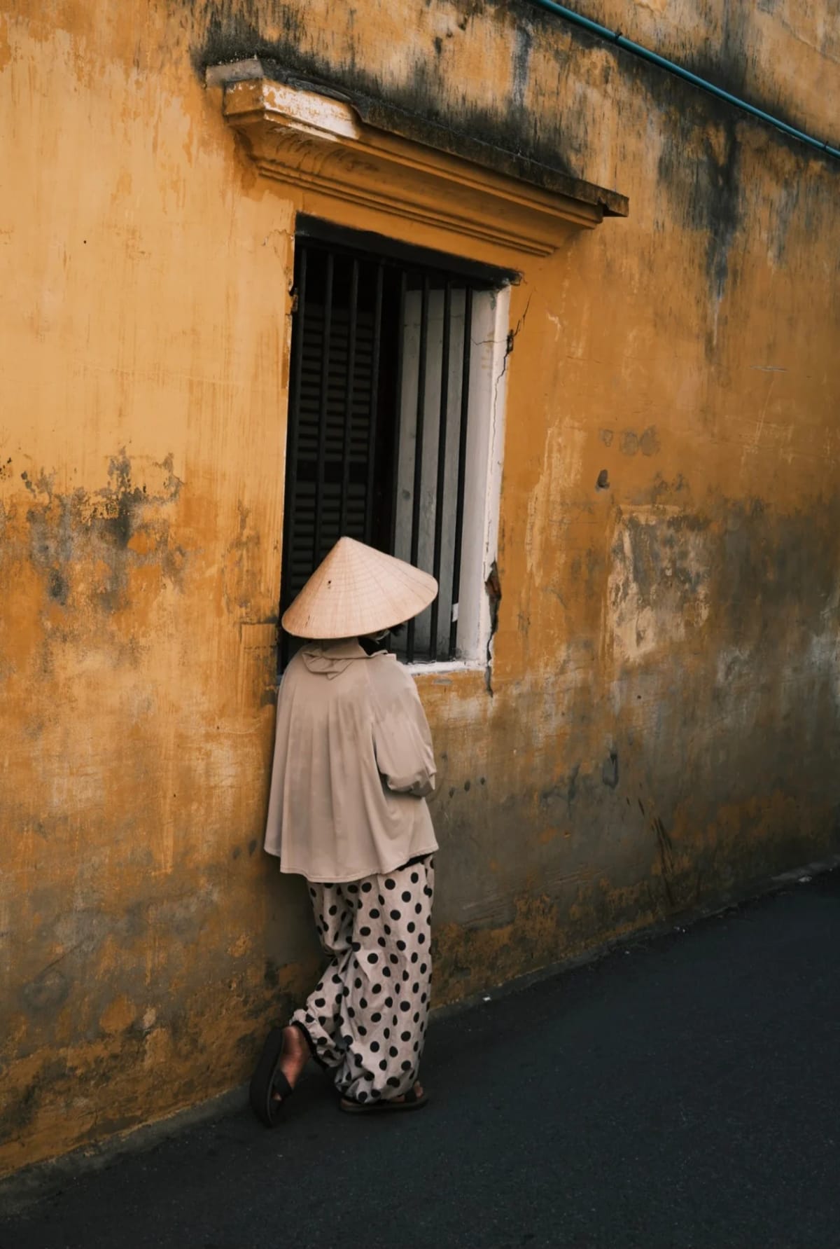 Street photography from Da Nang by Vladislav Danilov