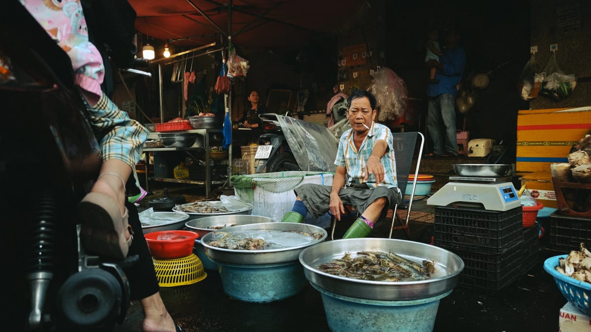 Street photography from Saigon (HCMC) by Anton