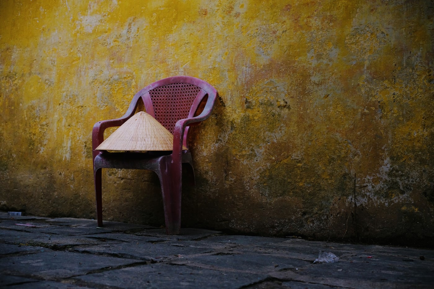 Hanoi street scene — Dao Duy Duong