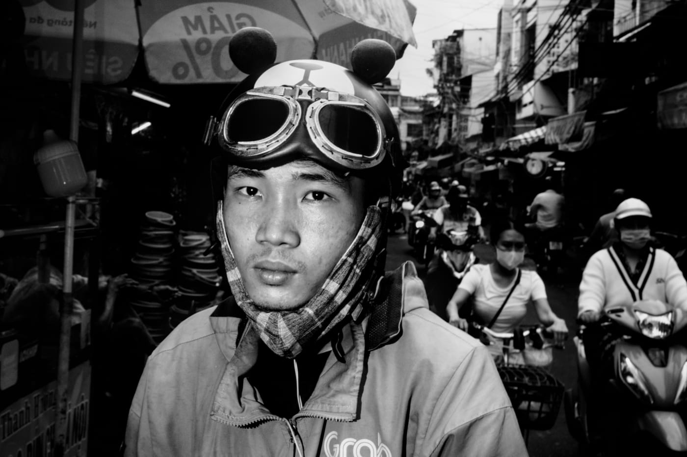 Street photography, Ho Chi Minh City — Tyler Henthorn