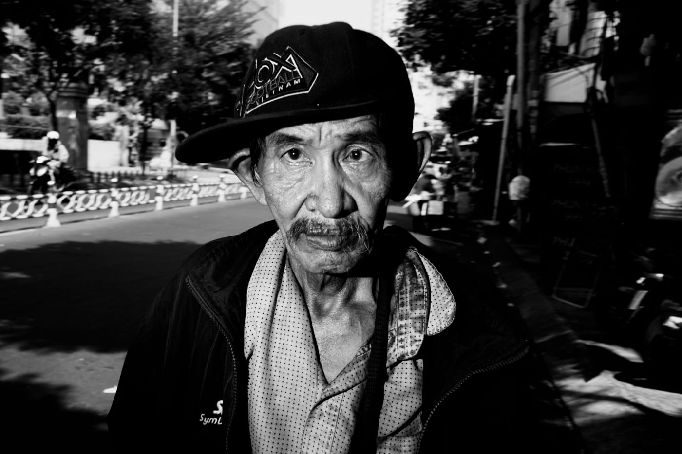Street photography, Ho Chi Minh City — Tyler Henthorn