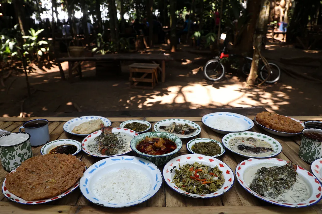Warung Tuman BSD - Warung Tradisional Asri Tersembunyi di Tangerang Selatan
