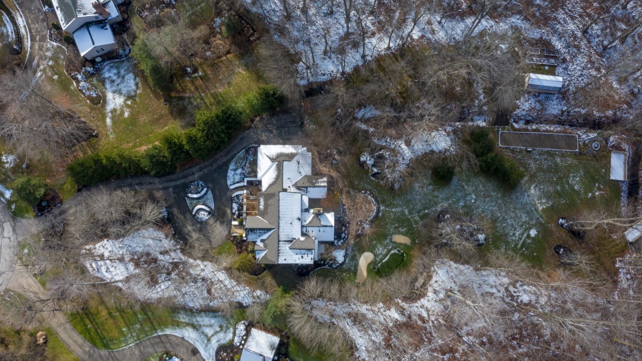 1740 Carriage Place, Gates Mills, OH