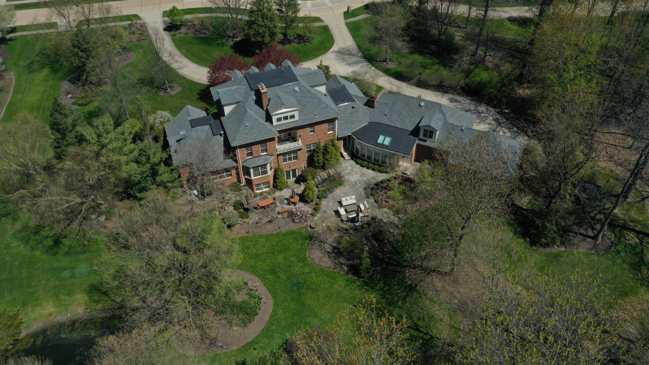 29889 Chairman's Rowe, Westlake, OH