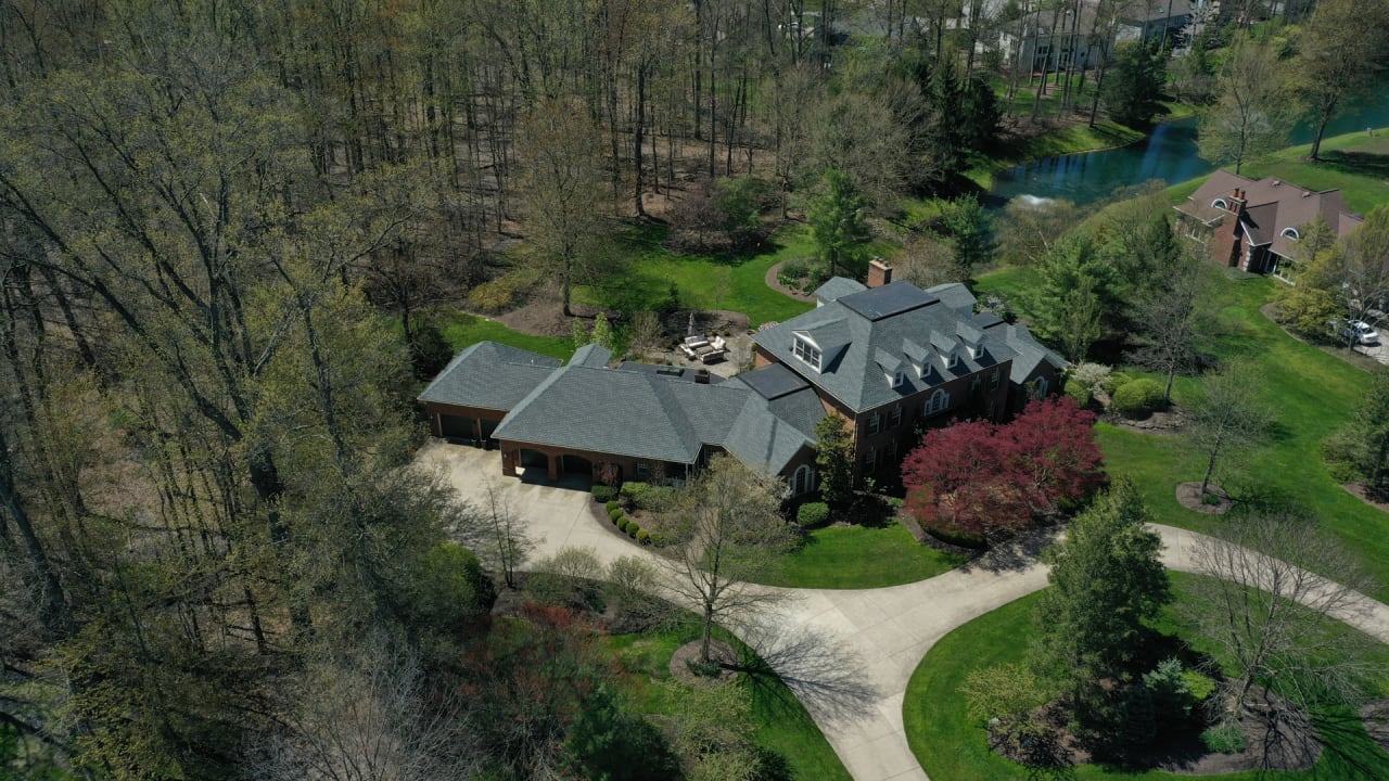 29889 Chairman's Rowe, Westlake, OH