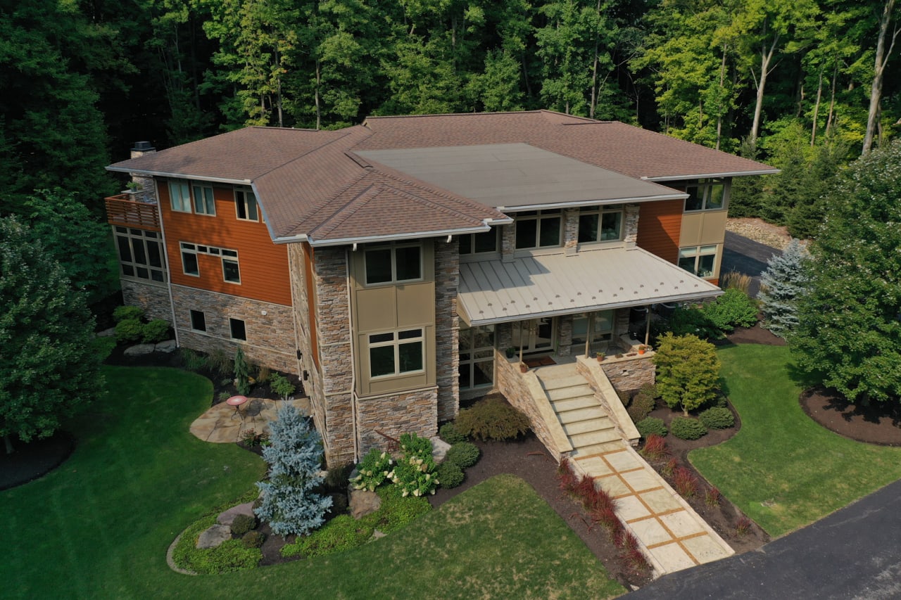 31135 Cannon Rd, Solon, OH