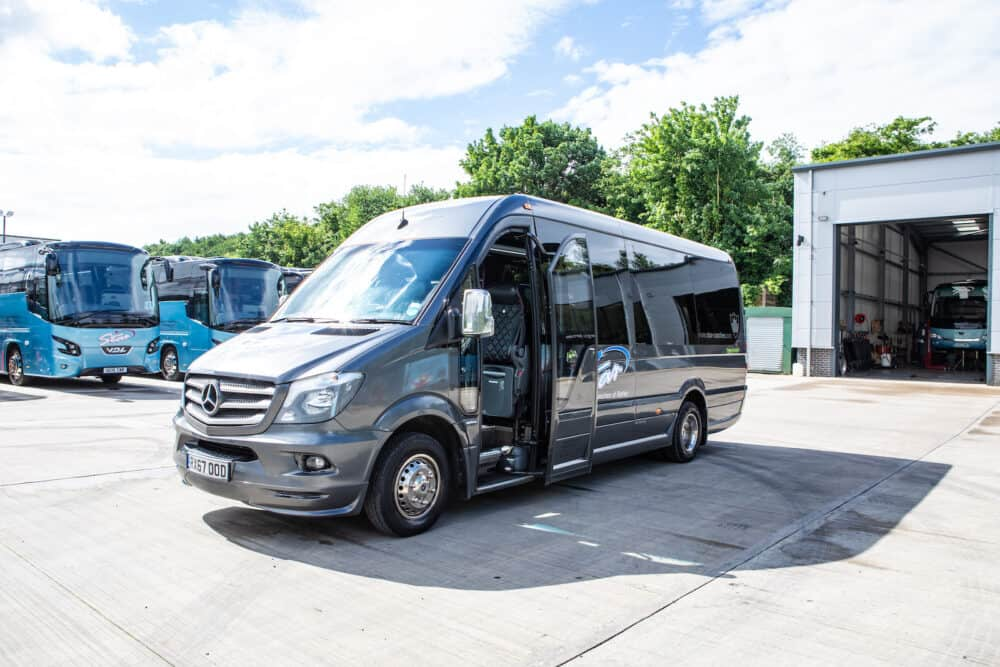 Gloucester Coaches Hire | Comfortable Coach Hire in Gloucestershire