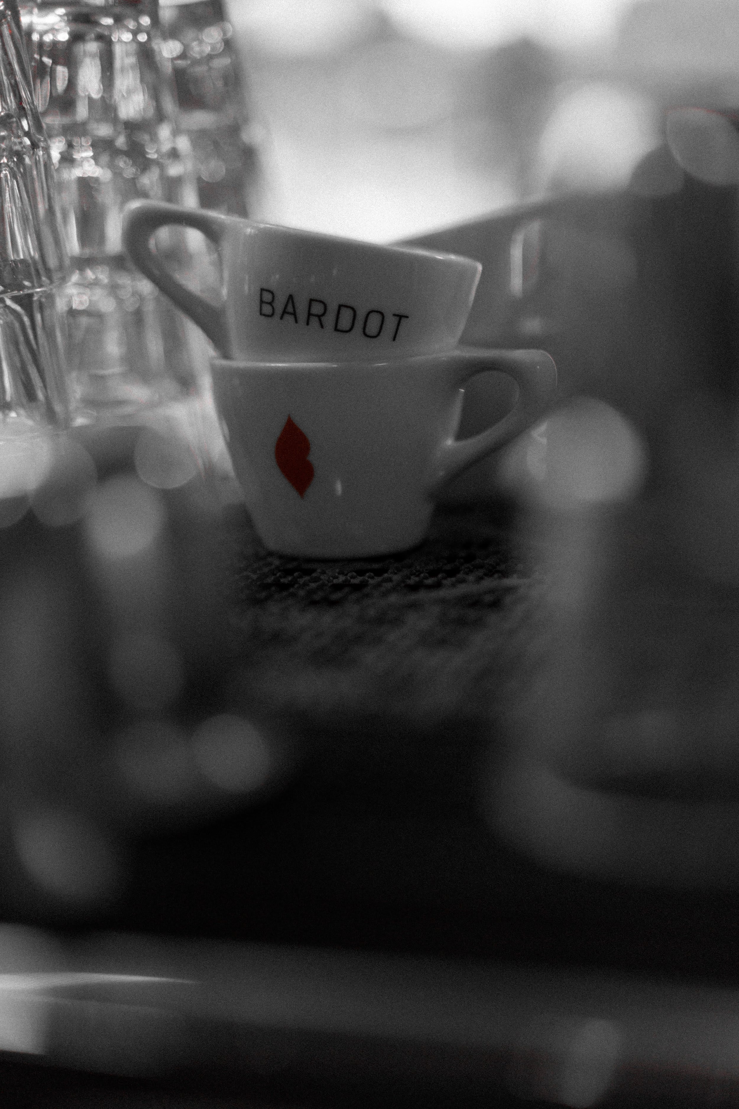 Bardot I — frame 06