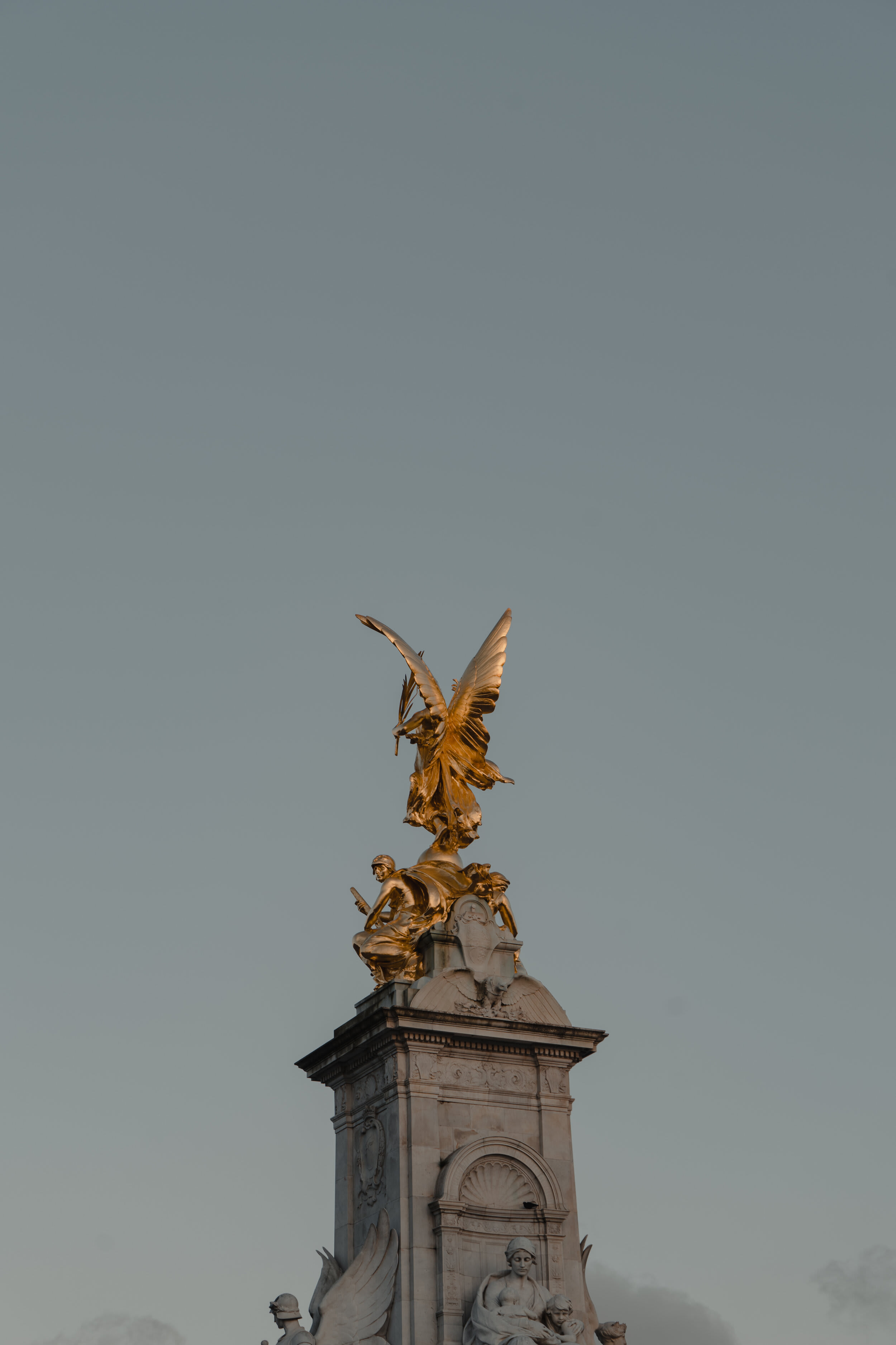 England — extra frame