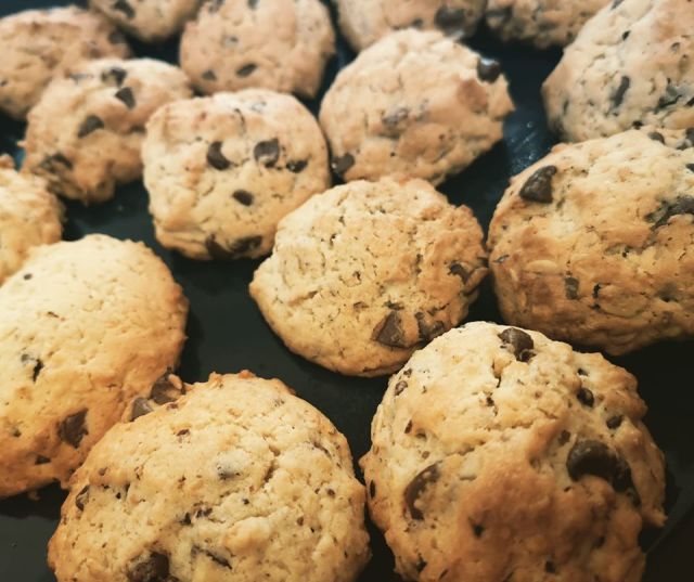 Cookies protéinés et vegan : avoine complet et chocolat