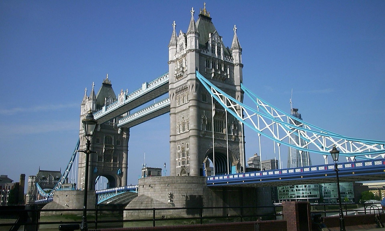 UK Immigration Fees and 'Visa Brake': Key April Rule Changes Explained