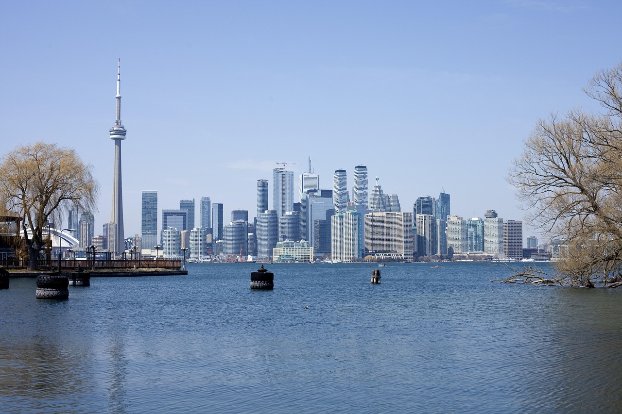Canada's Major Immigration Reform Bill Sparks Concerns Over Refugee Rights