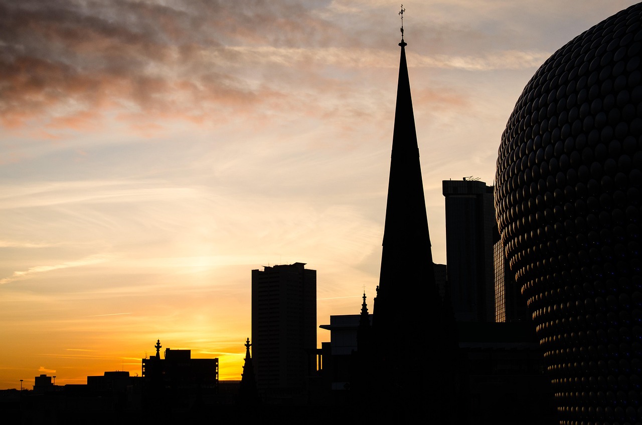 UK Implements First-Ever Migration-Crime Sanctions to Combat Trafficking