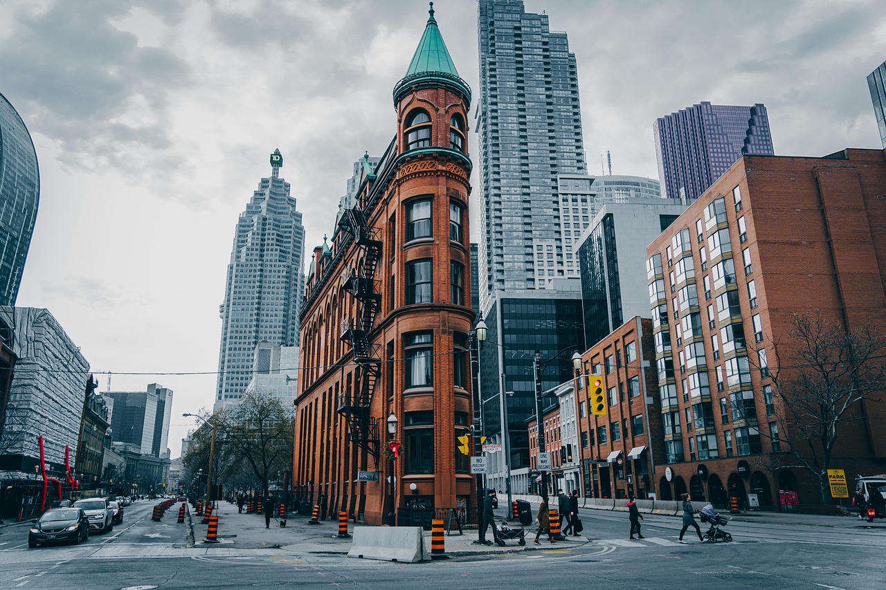 Canada: architecture, urban, street, building, photography, winter, cloudy, nature, toronto, canada, city, road, cars, people, sky, classic, season