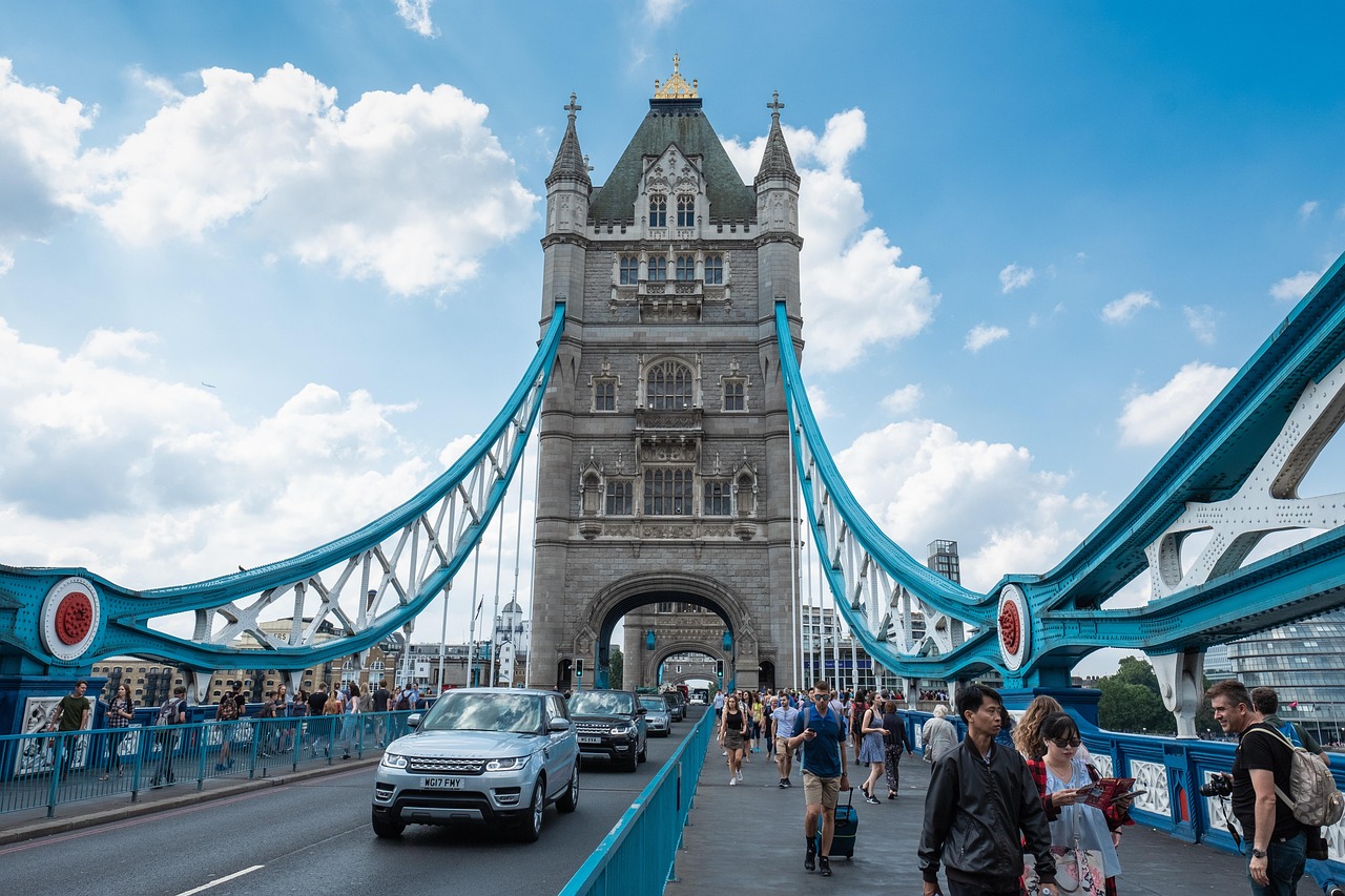 UK Strengthens Immigration Advice with New Public Campaign