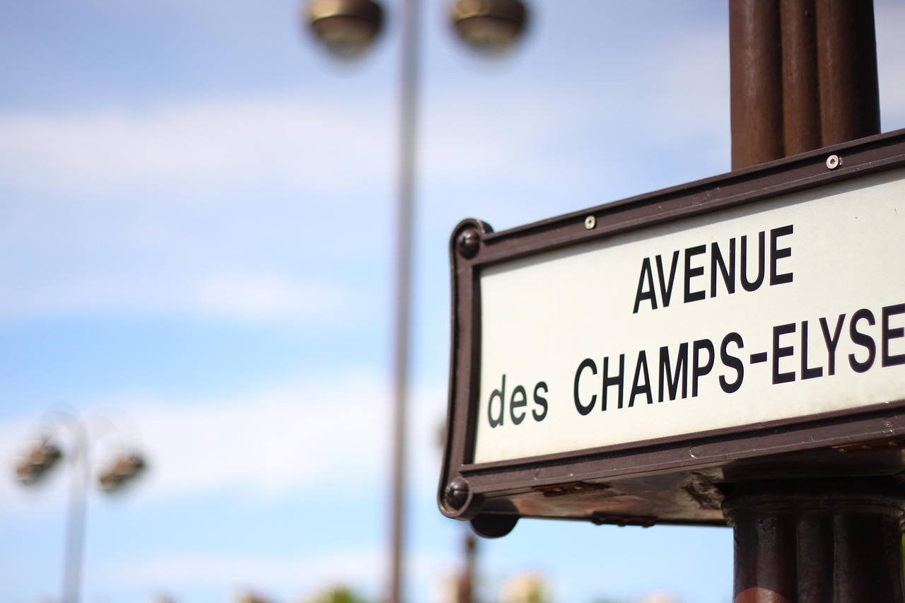 French and UK Anti-Immigration Parties' Alliance: Implications for Channel Crossings