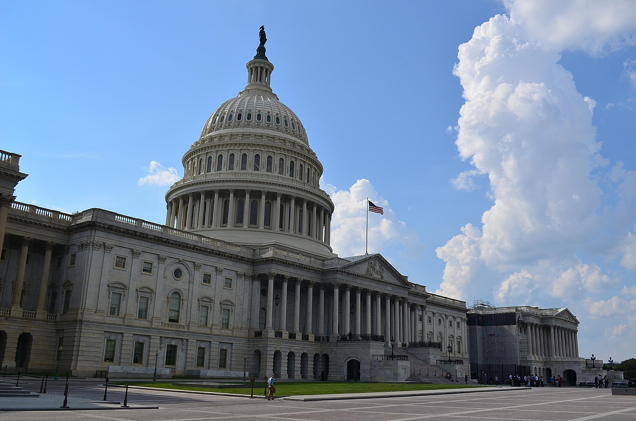 USCIS's Mandatory 10-Day Address Update: Crucial Reminder for Immigrants