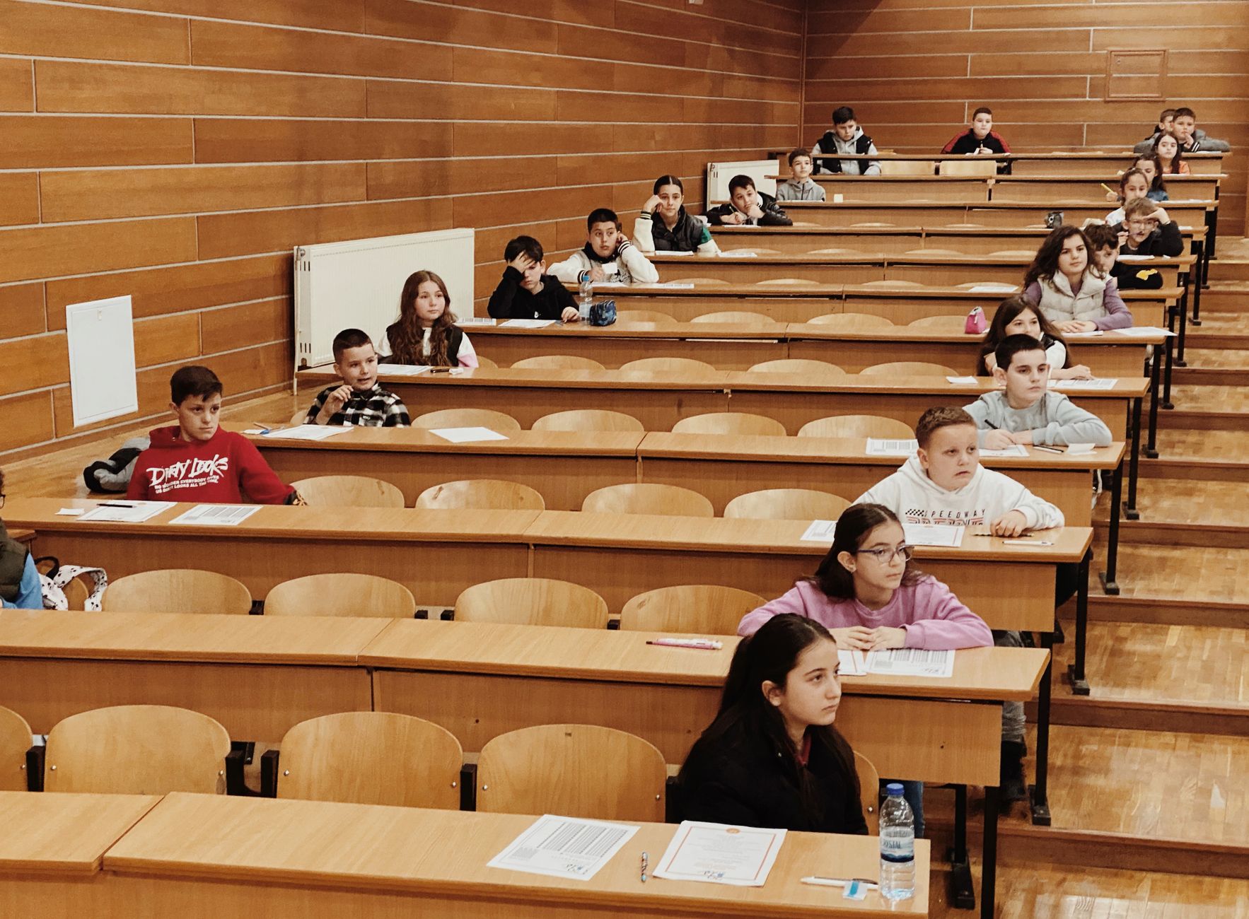 10 LEADING POINTERS FOR TAKING CARE OF BEHAVIOUR IN THE CLASSROOM