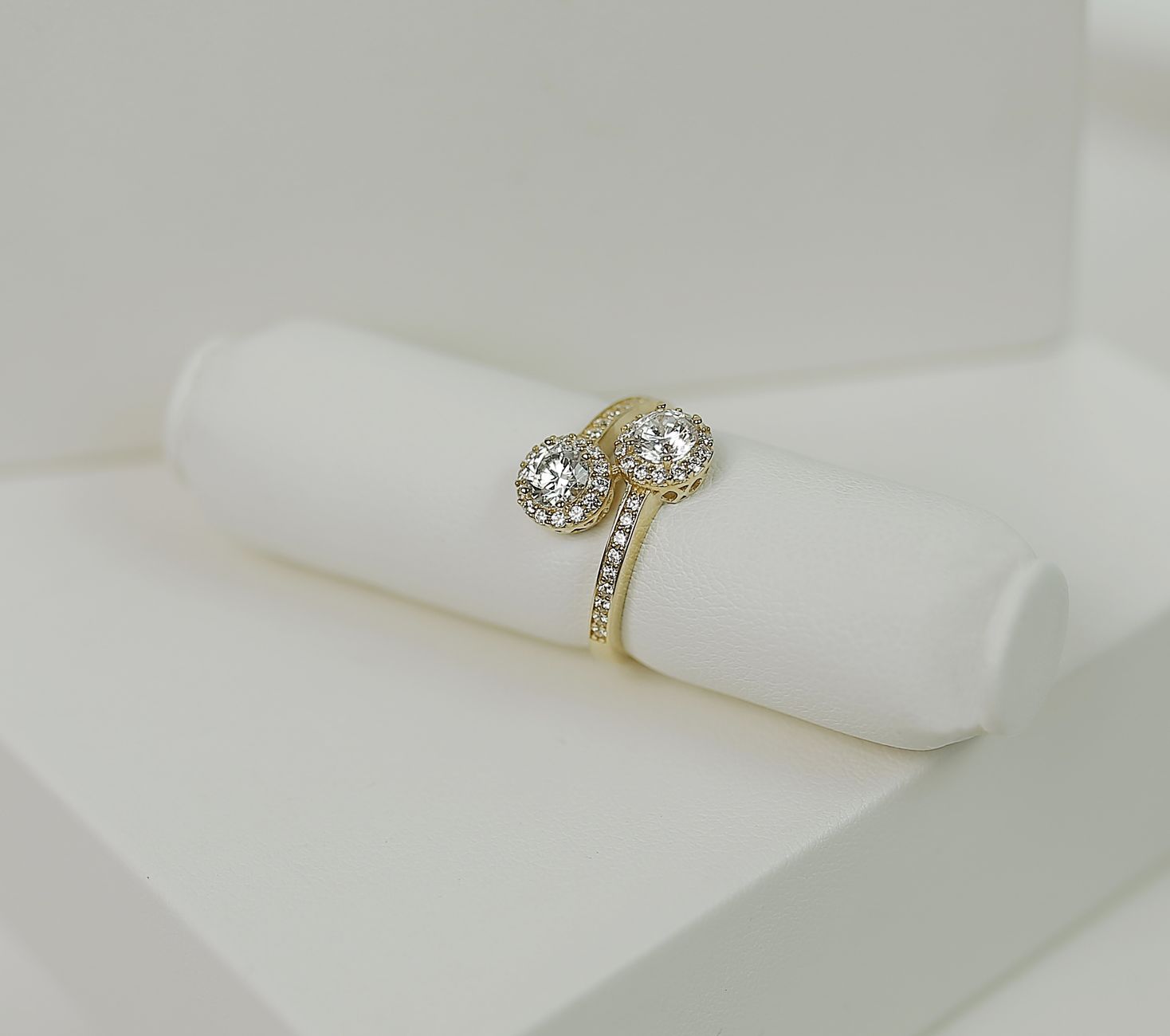 June inspired lab diamond engagement rings