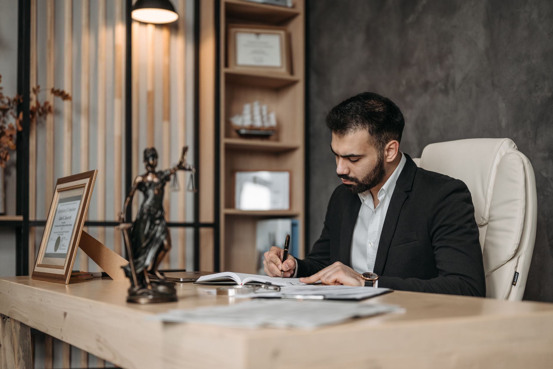 About Why Lawyers Are Important For Car Accidents And How It Works