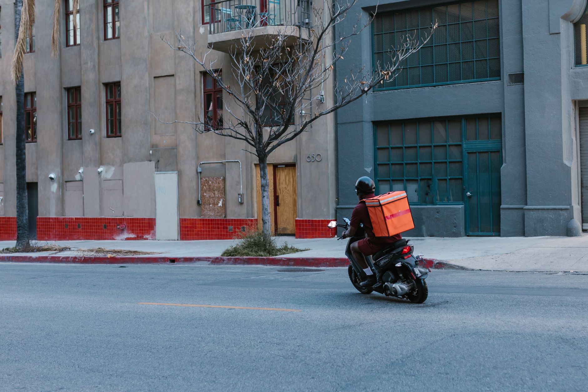 Building an On-Demand Medicine Delivery Service Like CVS and Capsule