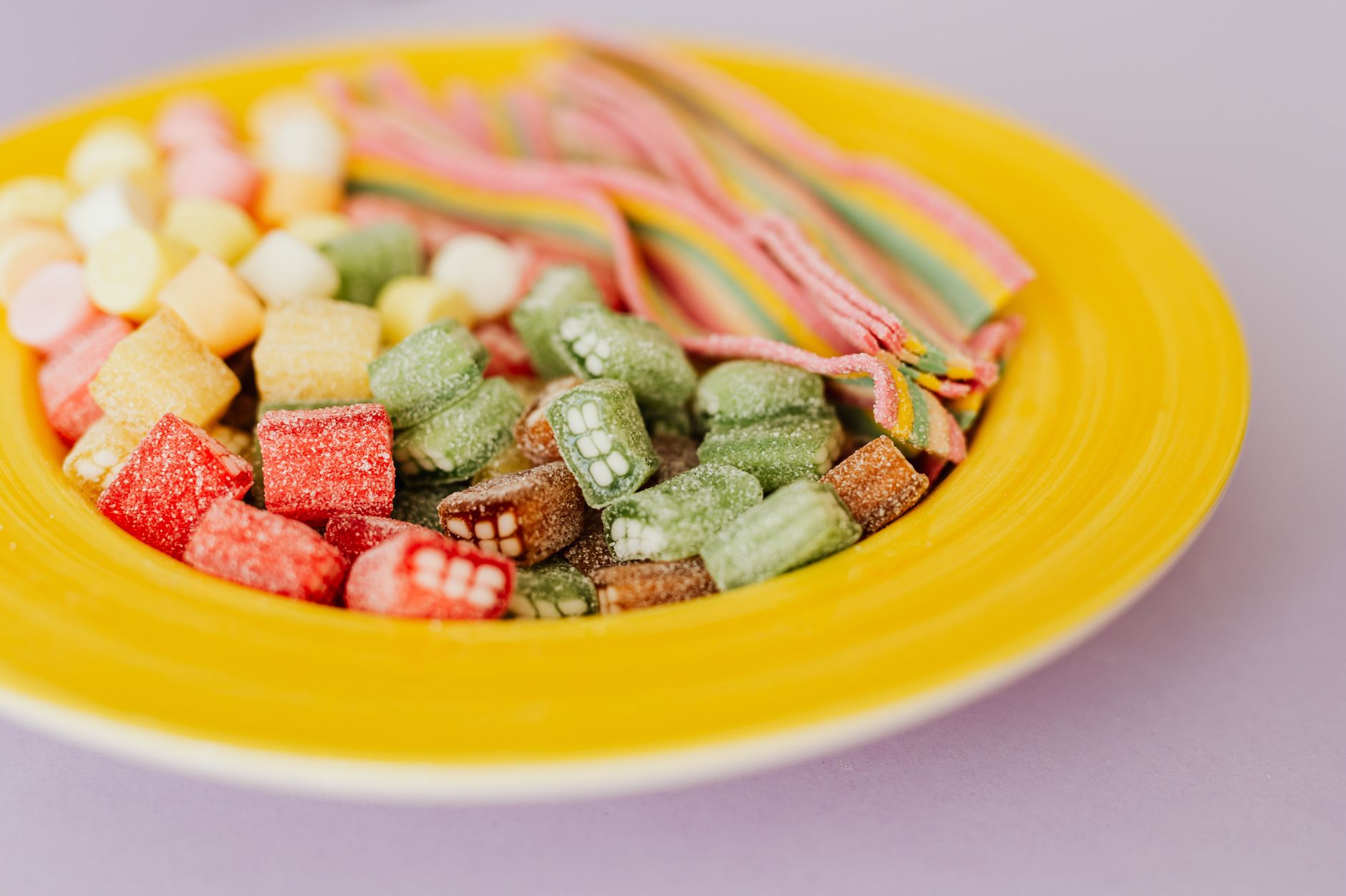 10 Harmful Effects of Overeating Sugar