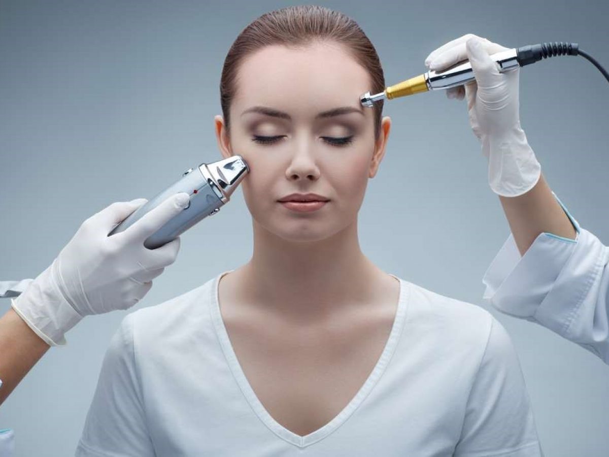 The Link Between Dermatology and Cosmetic Surgery