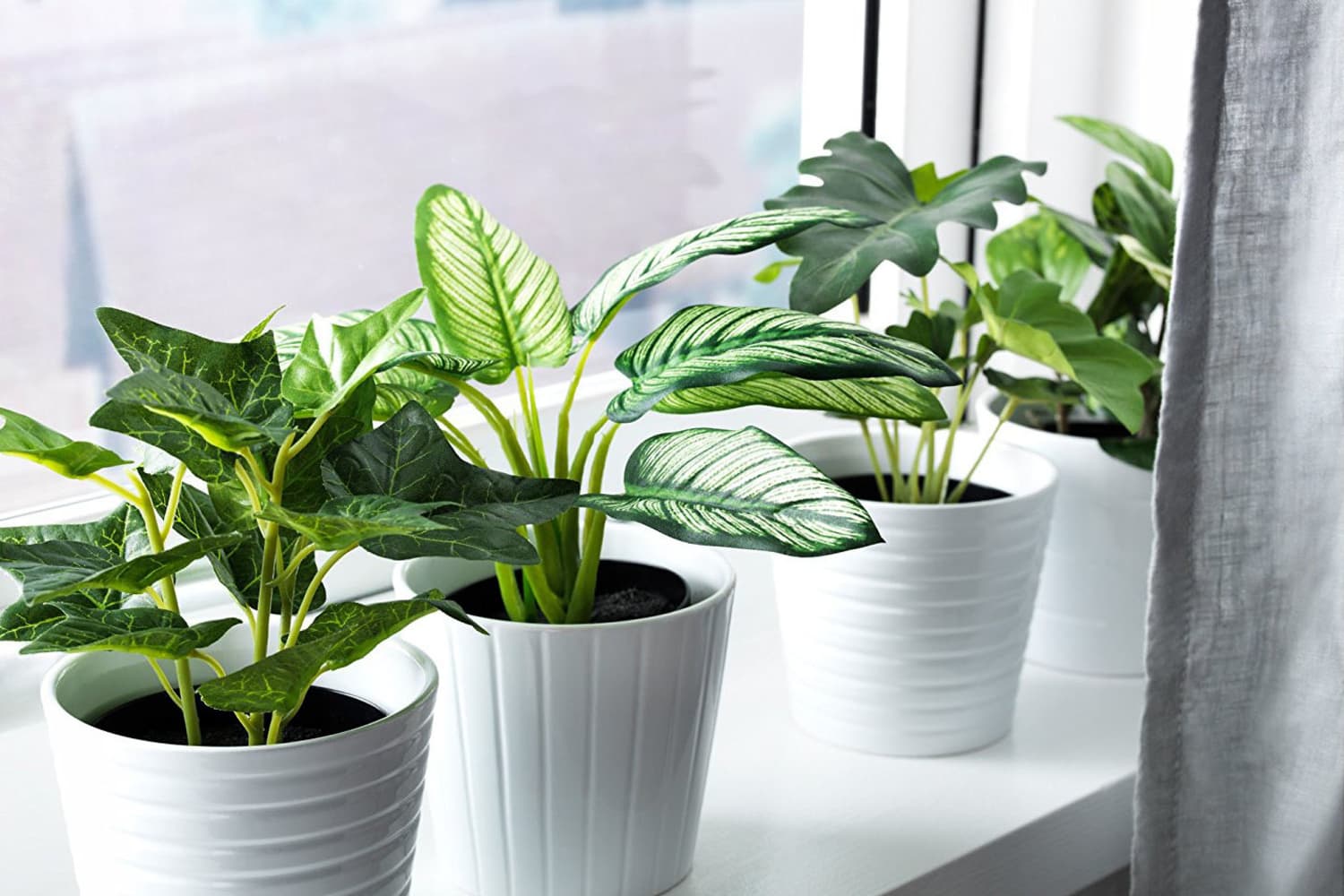 Choosing the Right Artificial Bathroom Plant for Your Home