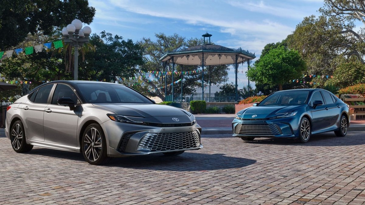 2026 Toyota Camry Pricing and MPG Best Value Trim
