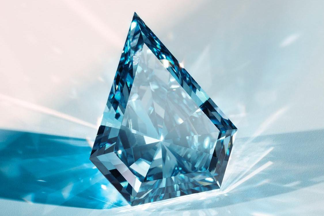 Amersham’s Enchantment: A Love Affair with Lab Grown Diamonds Illuminated by Lab Grown Diamonds UK