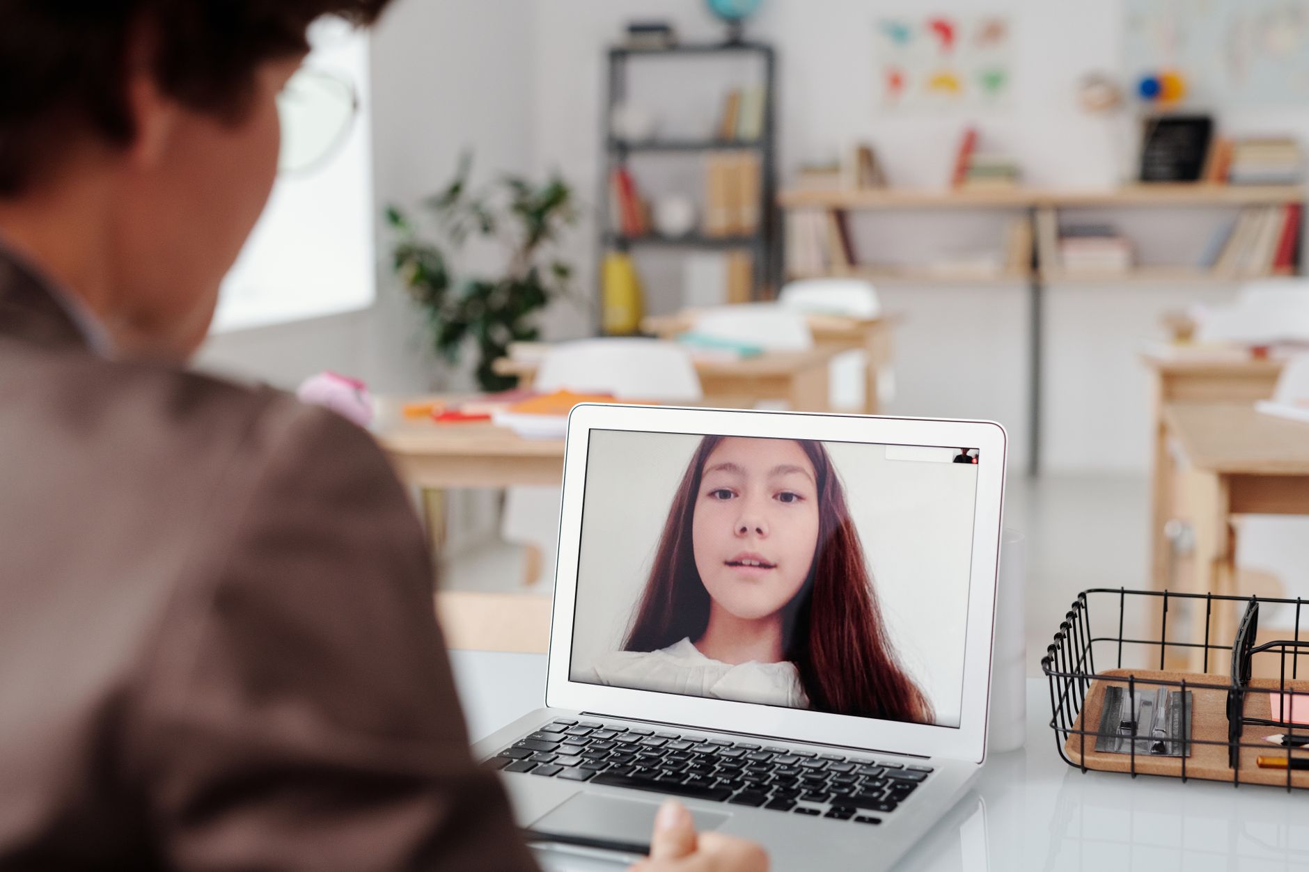Online Learning Versus Conventional Learning