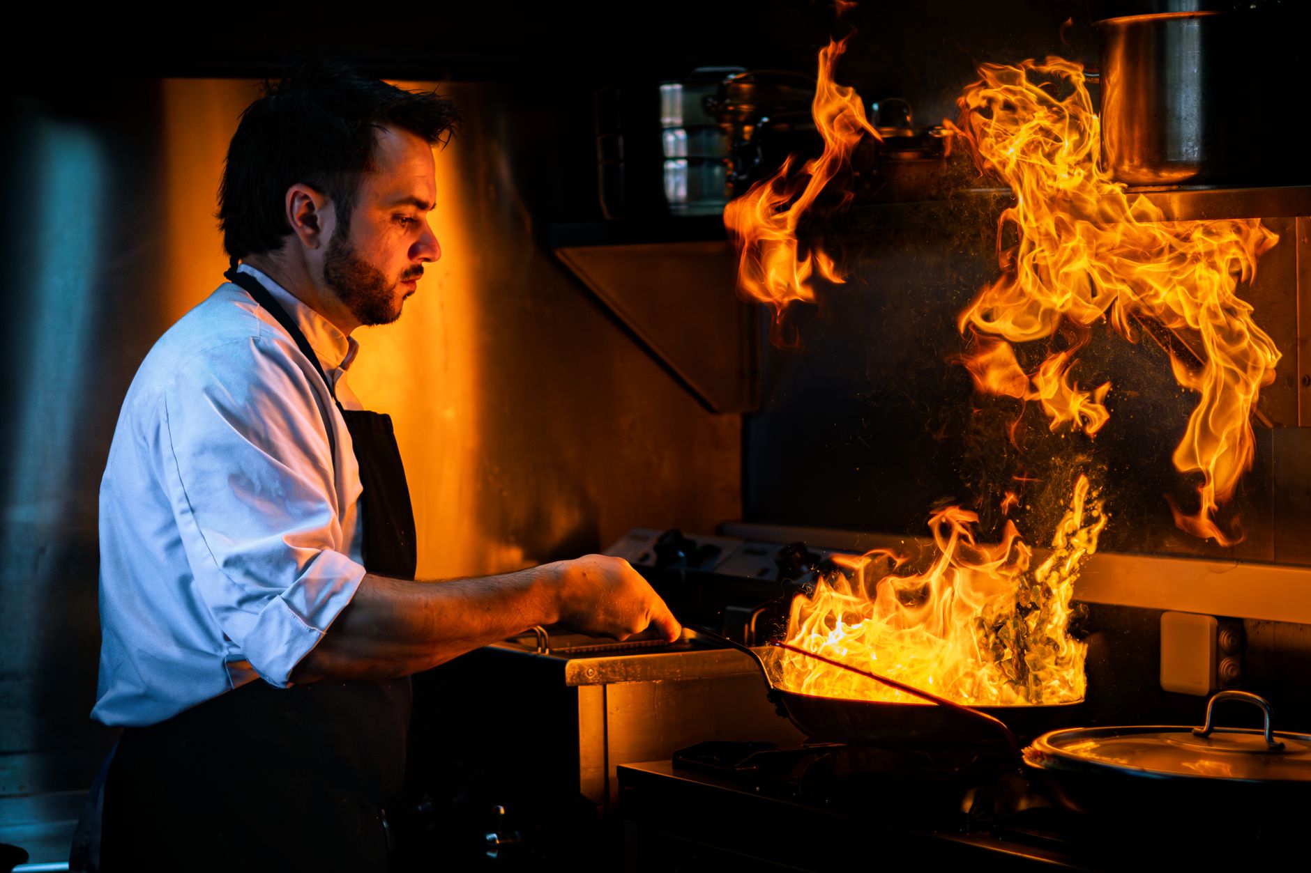 8 Commercial Kitchen Fire Safety Tips