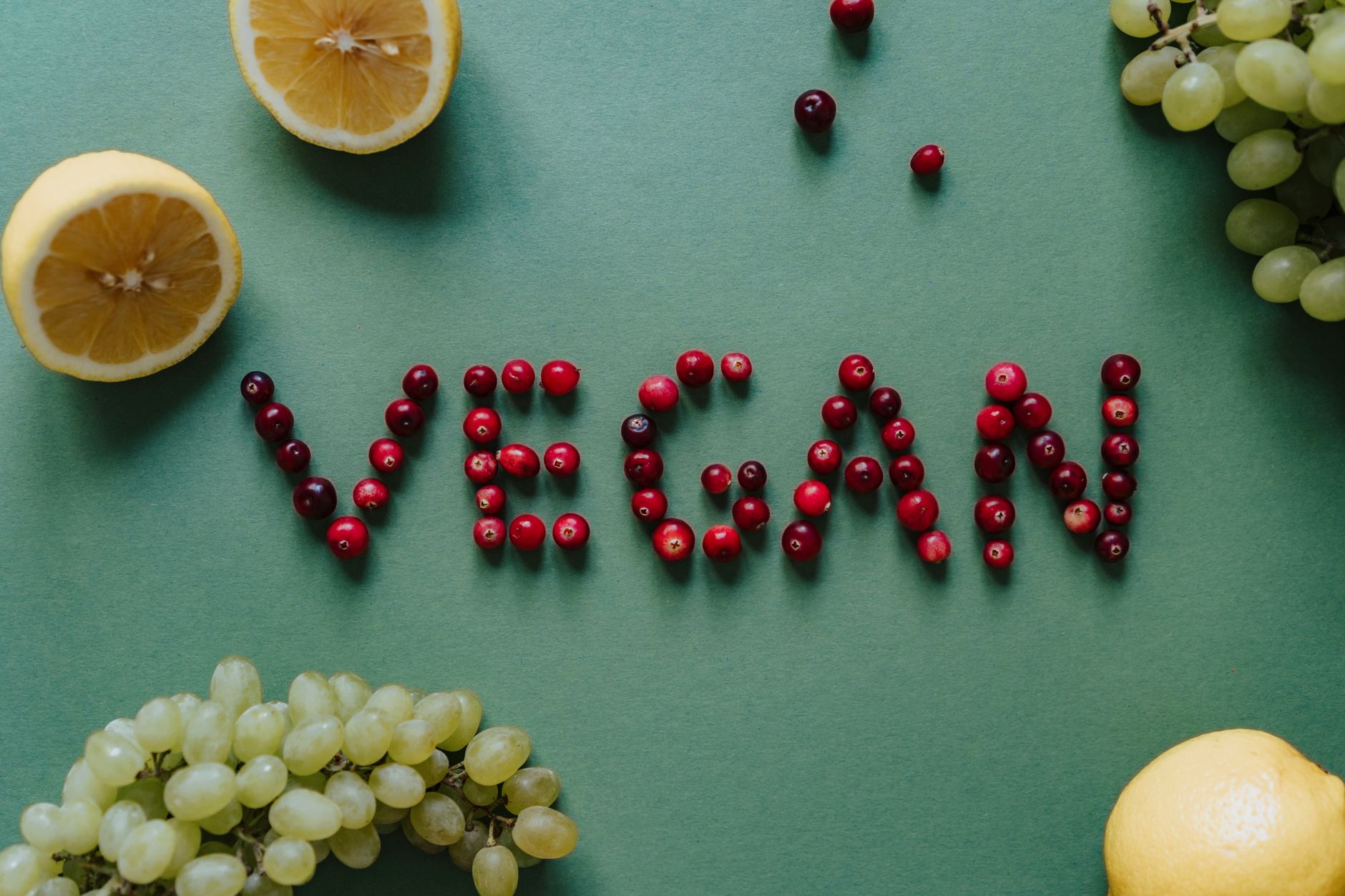 Raw Vegan Cake: What Is It, Key Benefits and Difference from Conventional Cakes
