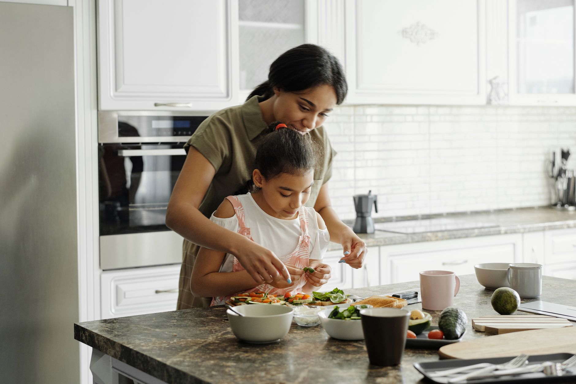 How To Teach Your Child About Healthy Eating