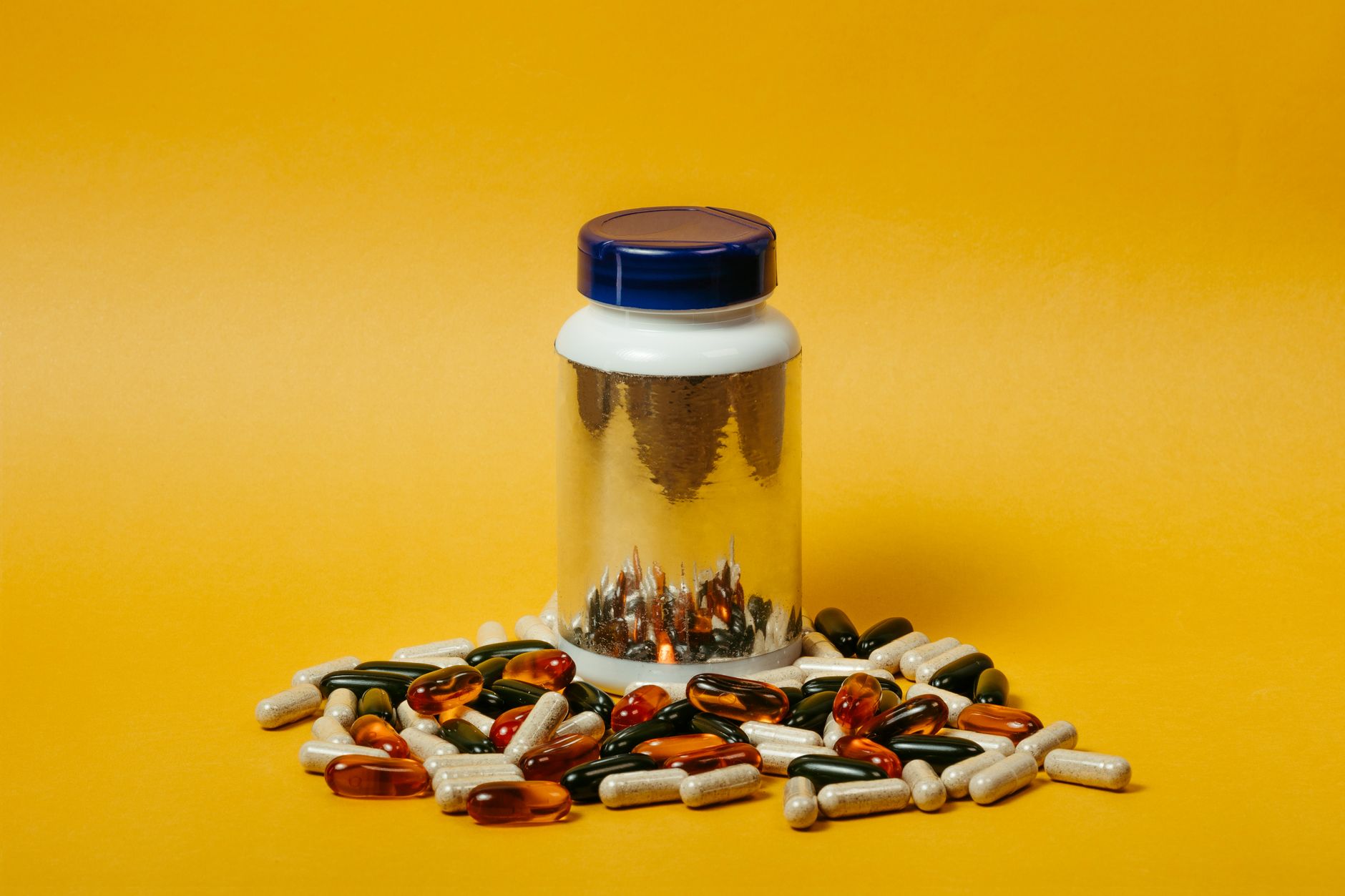 Bestselling GNC supplements with the goodness of probiotics for immunity and gut health