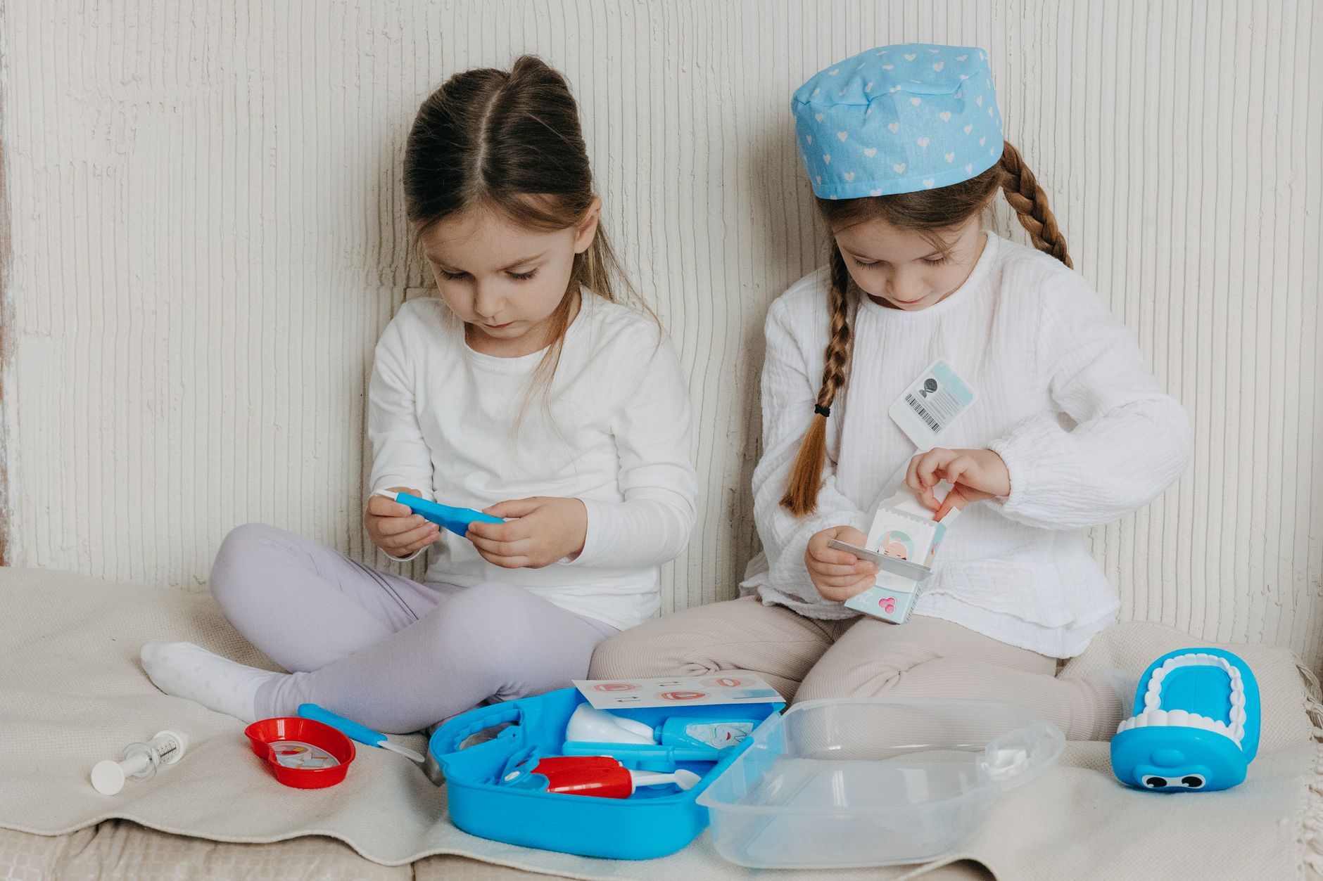 Choosing The Right Family Dentist: Key Factors To Consider