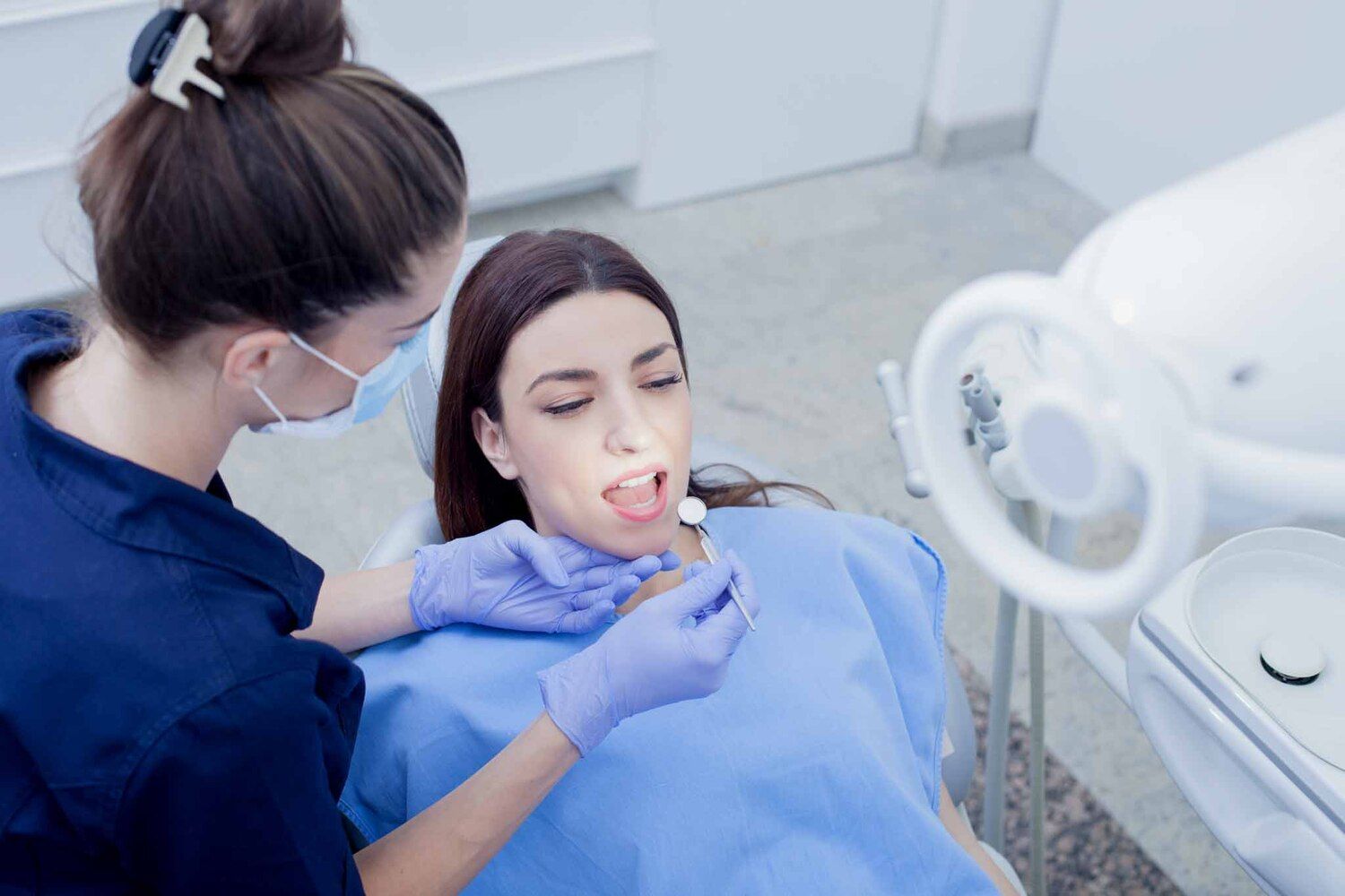 Creating Beautiful Smiles: The Benefits of Choosing A Family and Cosmetic Dentist