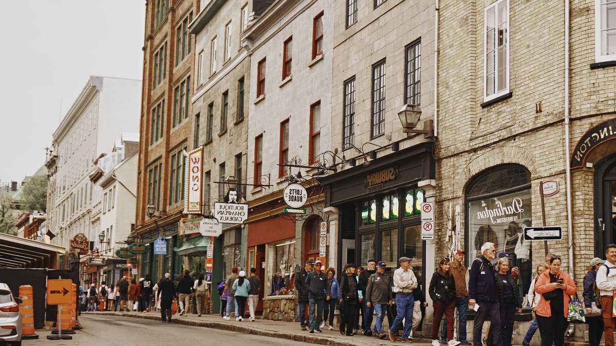 Canada Takes Lead in Tourism Revival - tourism revival