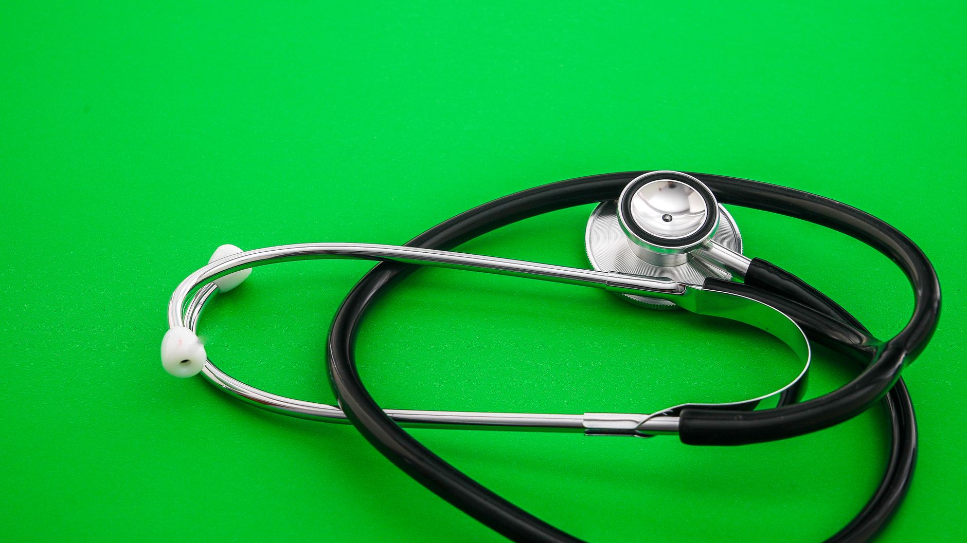 Essential Tips to Choose the Best Cardiologist