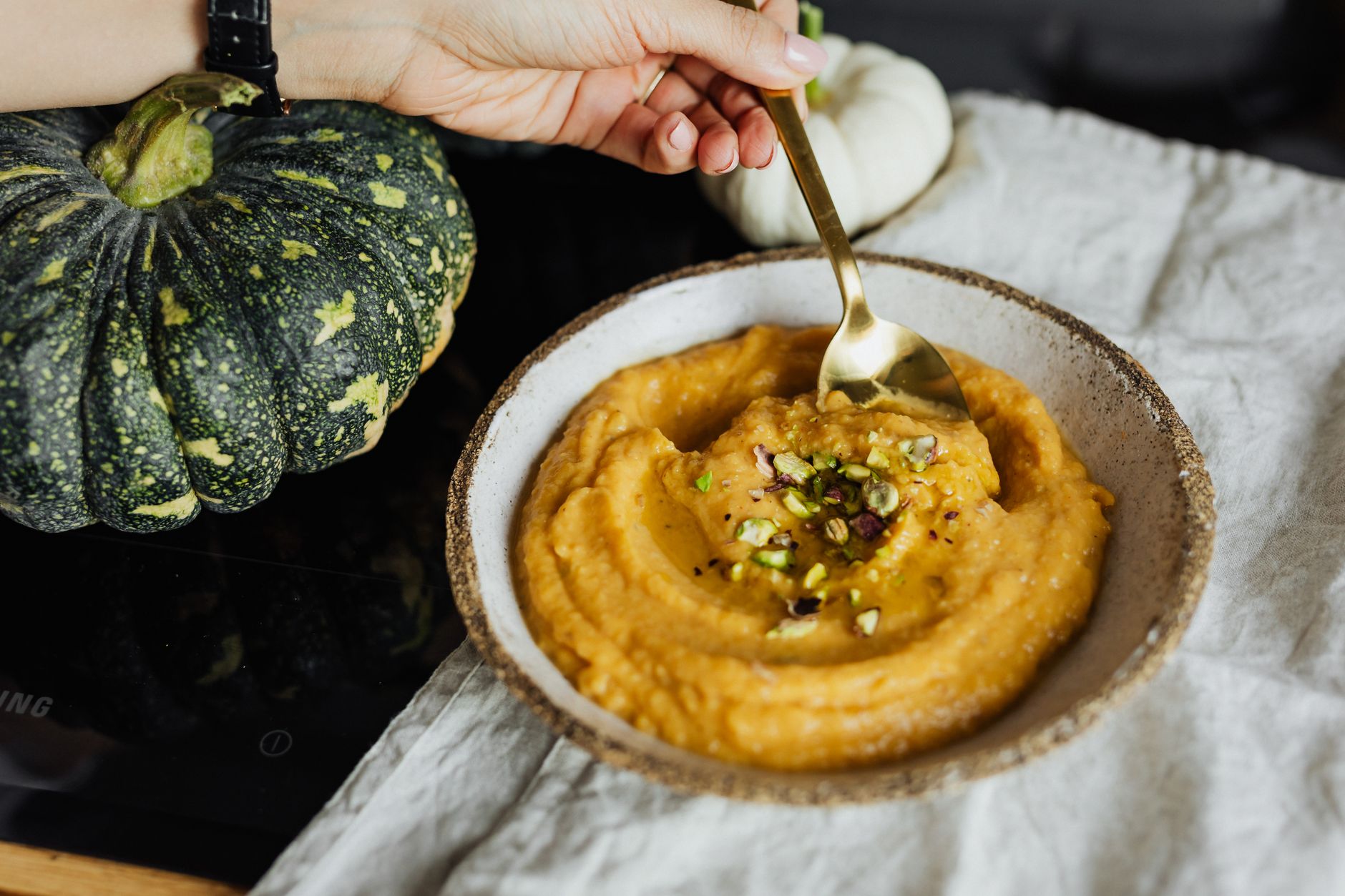 From Soup to Sourdough – 4 Tips for Cooking Up Comfort this Fall