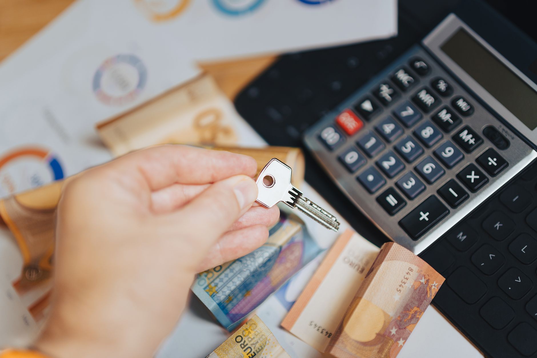 How Much and Where to Keep Emergency Fund