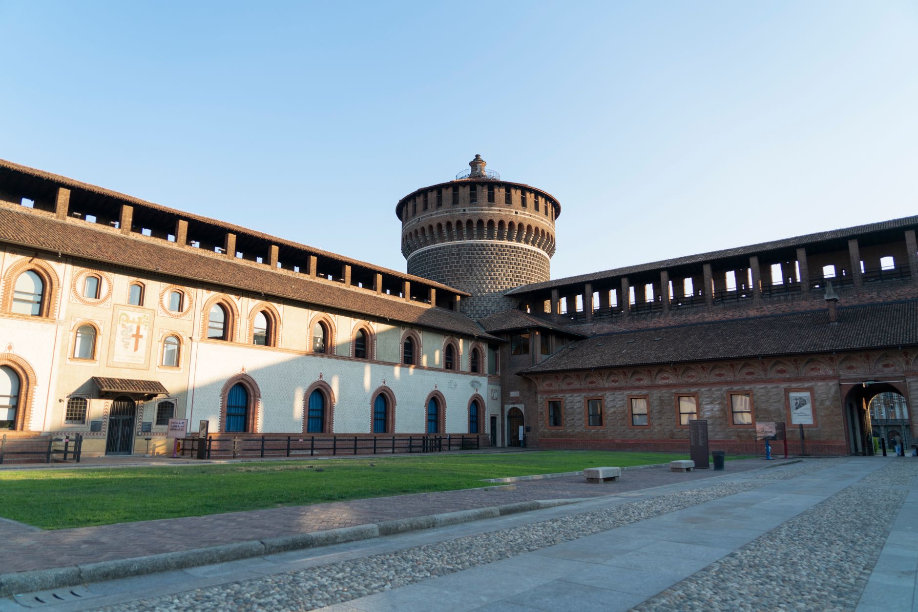 Milan Home Serves as Art Museum