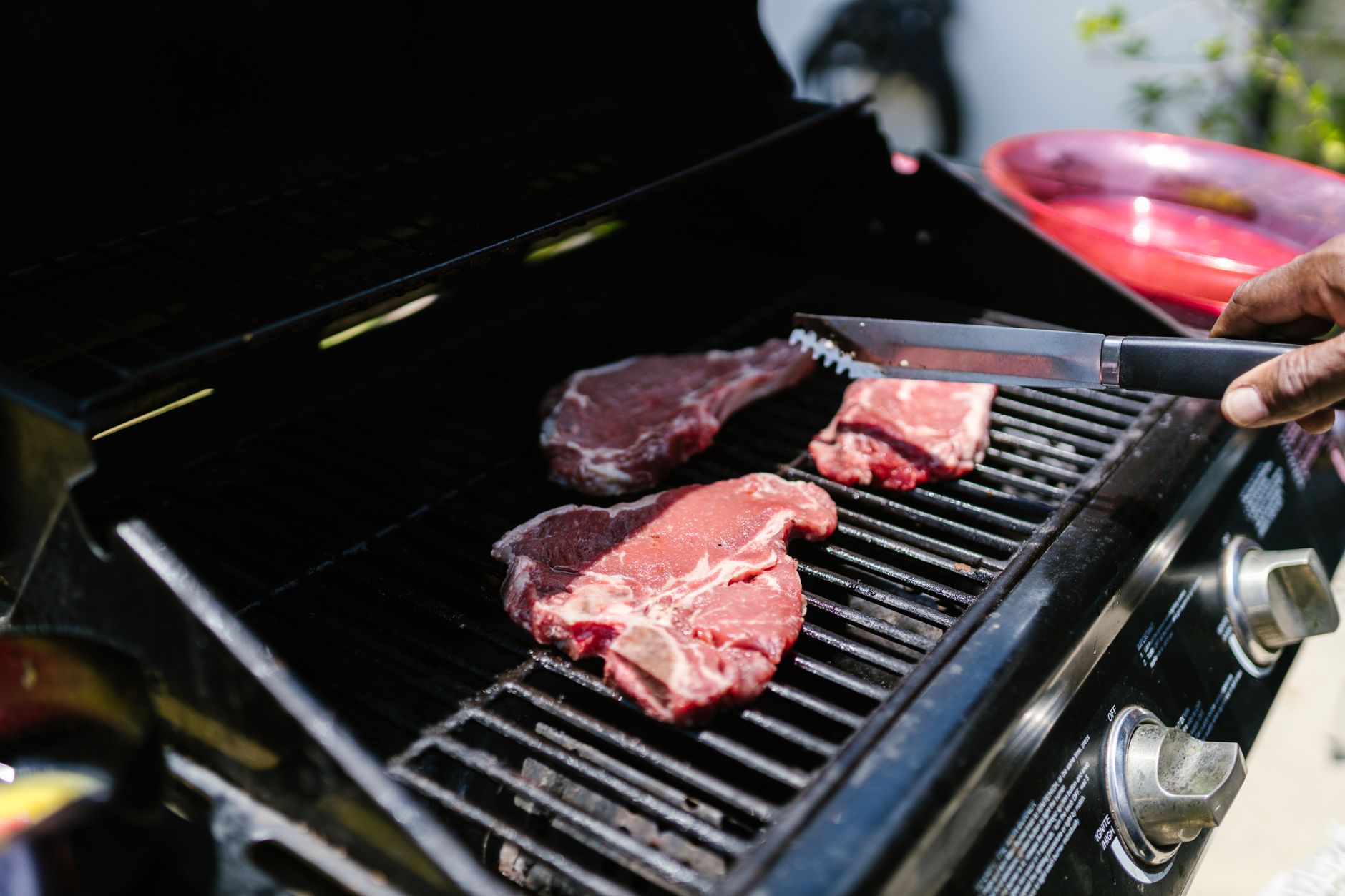 Mark Roemer Oakland Looks at Apartment Grilling Safety Tips You Must Follow This Summer