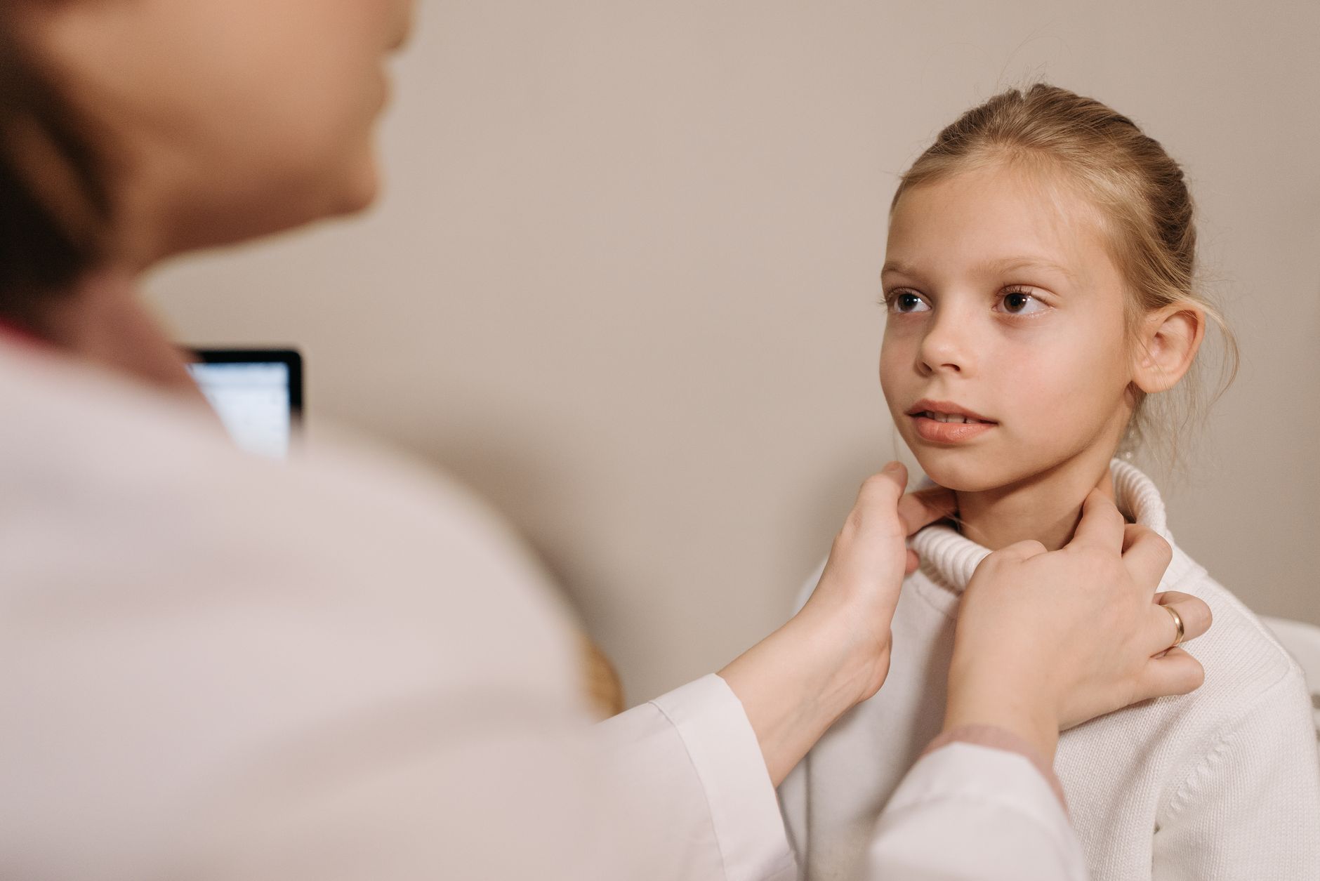 Signs You Should Visit An Otolaryngologist