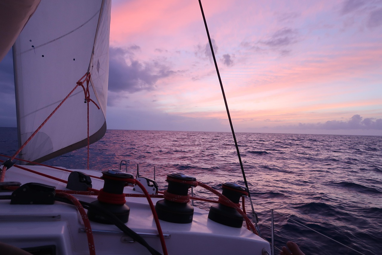 Private Yacht vs Catamaran in Cancun: Which Charter Experience Is Right for You?