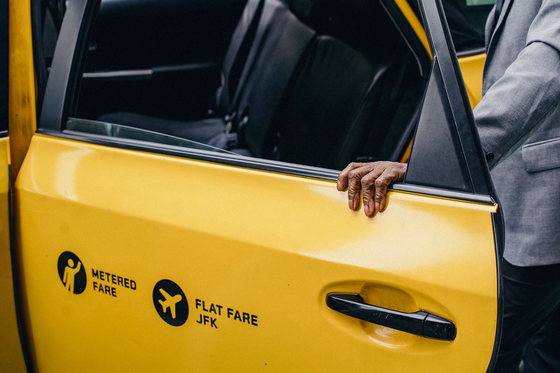 Choosing a Private Airport Taxi Company