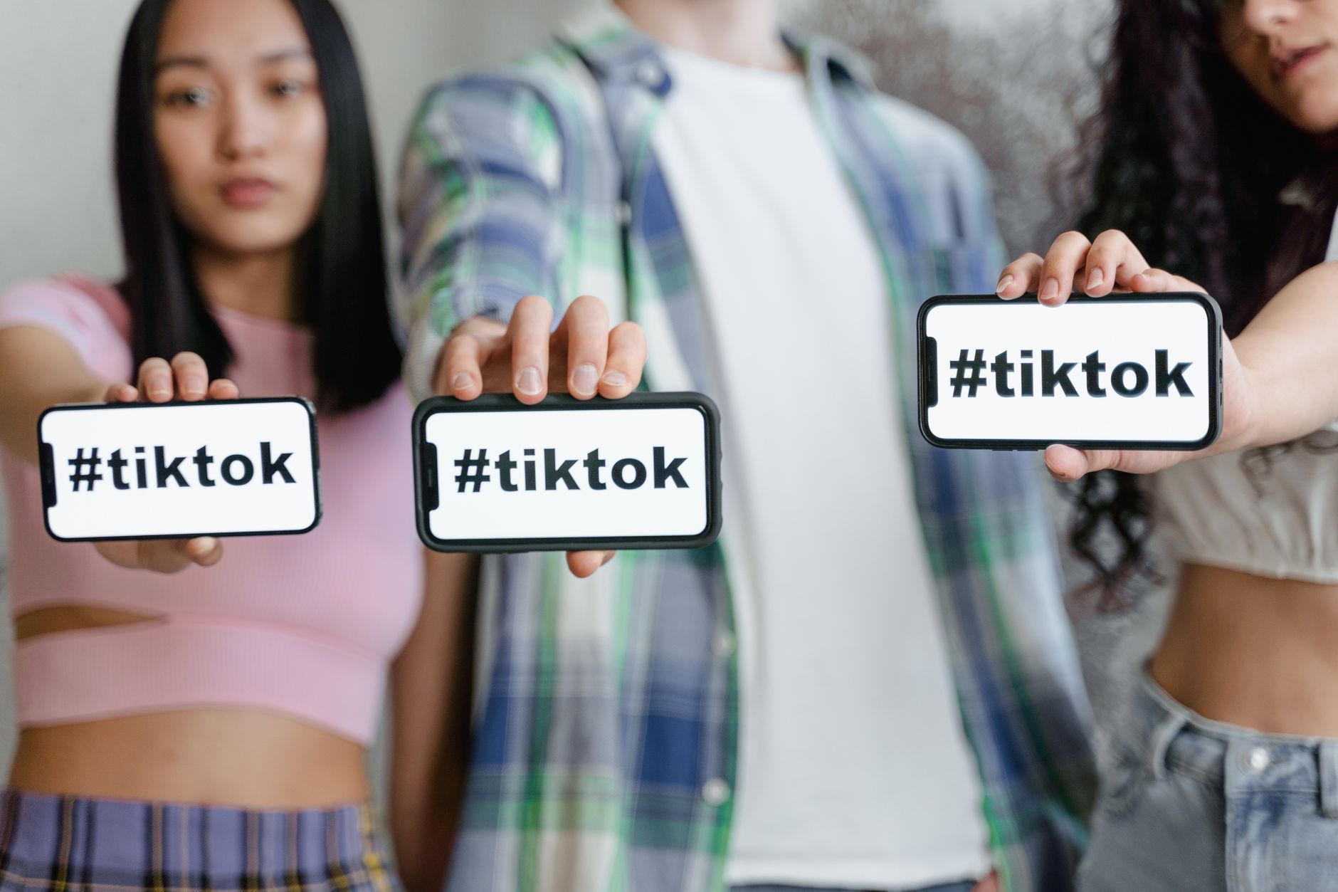 BUY FOLLOWERS AND LIKES FOR TIKTOK