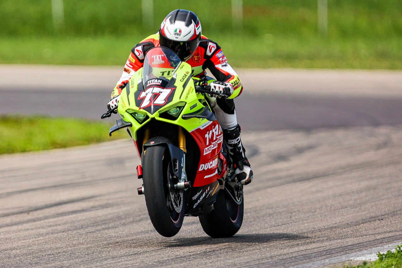 Genesis Magma Racing Thrills in Le Mans Debut