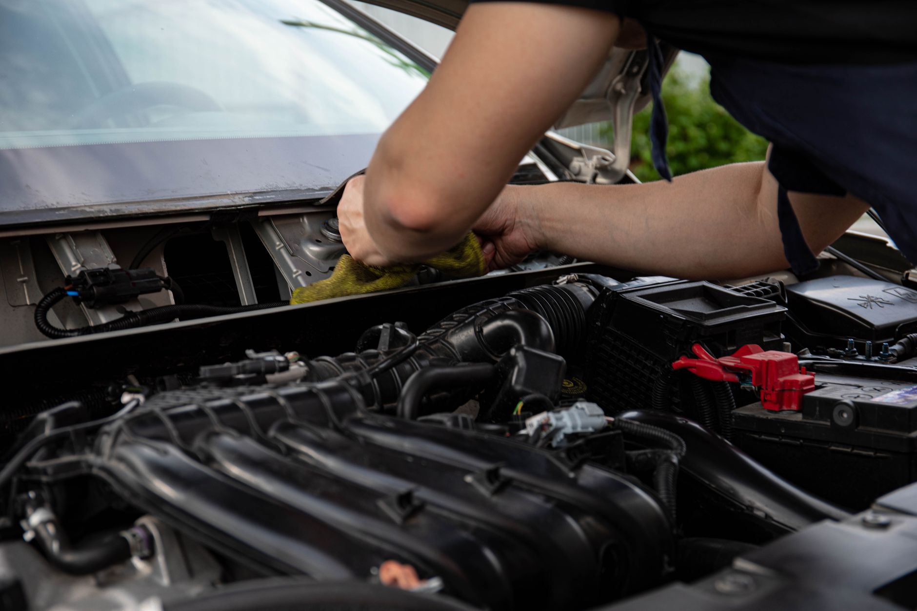 The Personal and Professional Benefits Of Knowing How A Car Works Inside And Outside